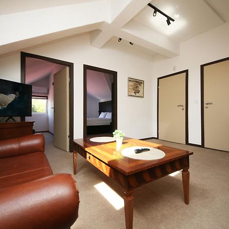 Citadela Suites - Free Parking Sarajevo Ngoại thất bức ảnh