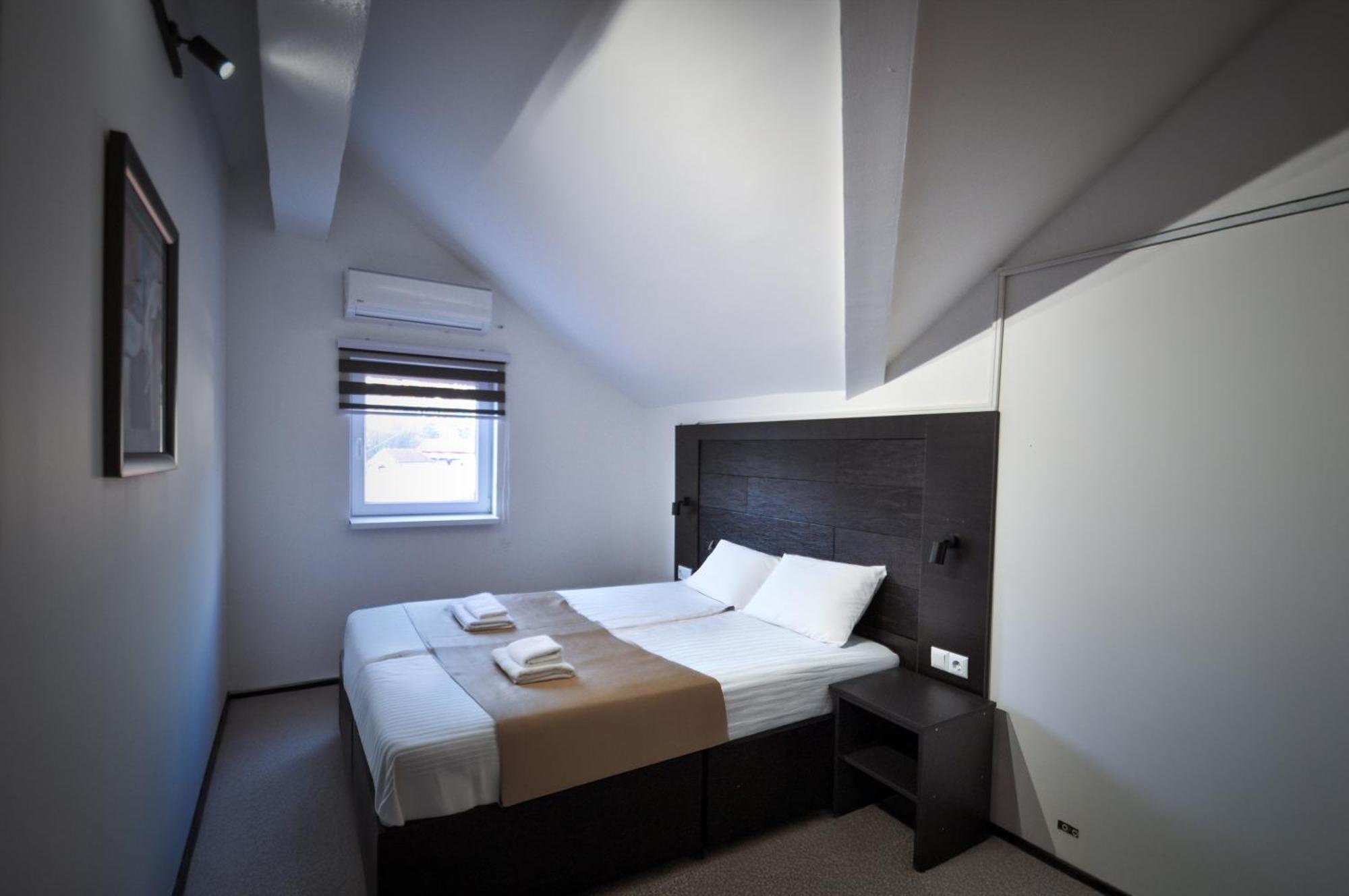 Citadela Suites - Free Parking Sarajevo Ngoại thất bức ảnh