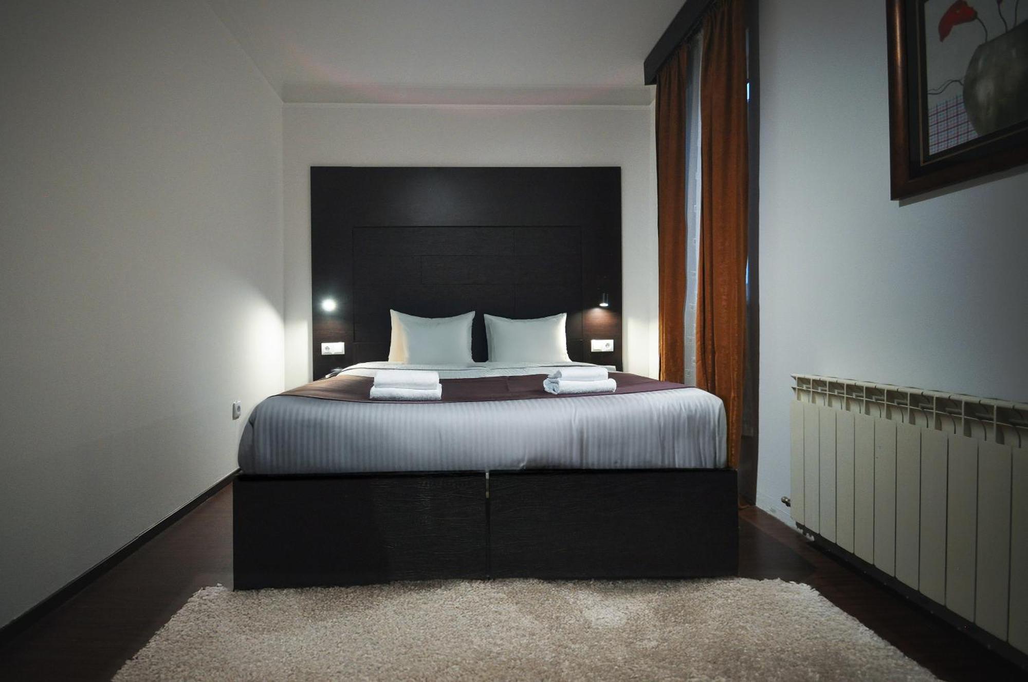 Citadela Suites - Free Parking Sarajevo Ngoại thất bức ảnh