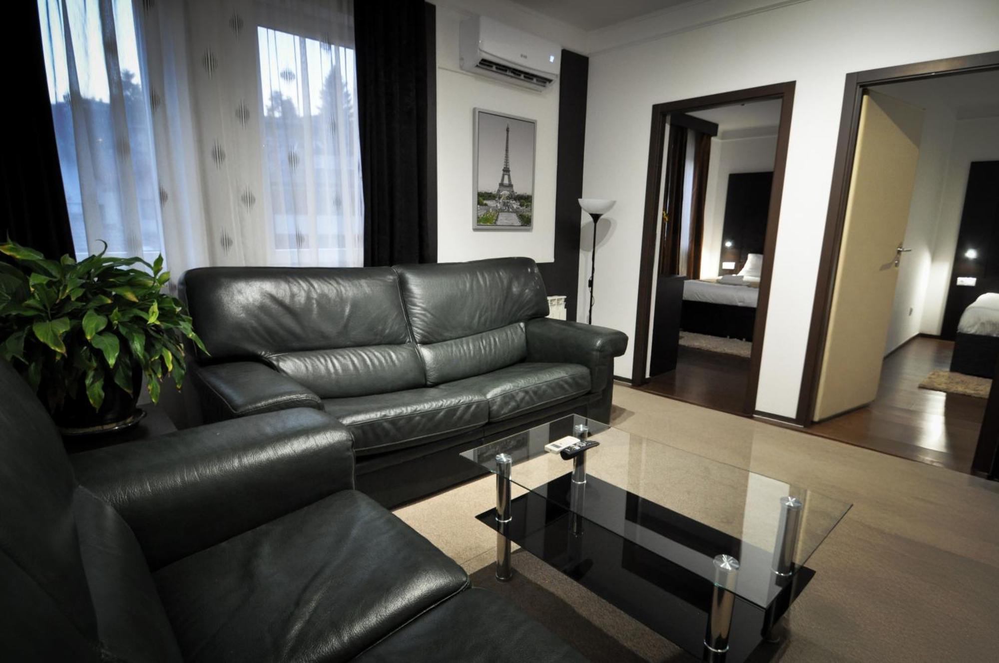 Citadela Suites - Free Parking Sarajevo Ngoại thất bức ảnh