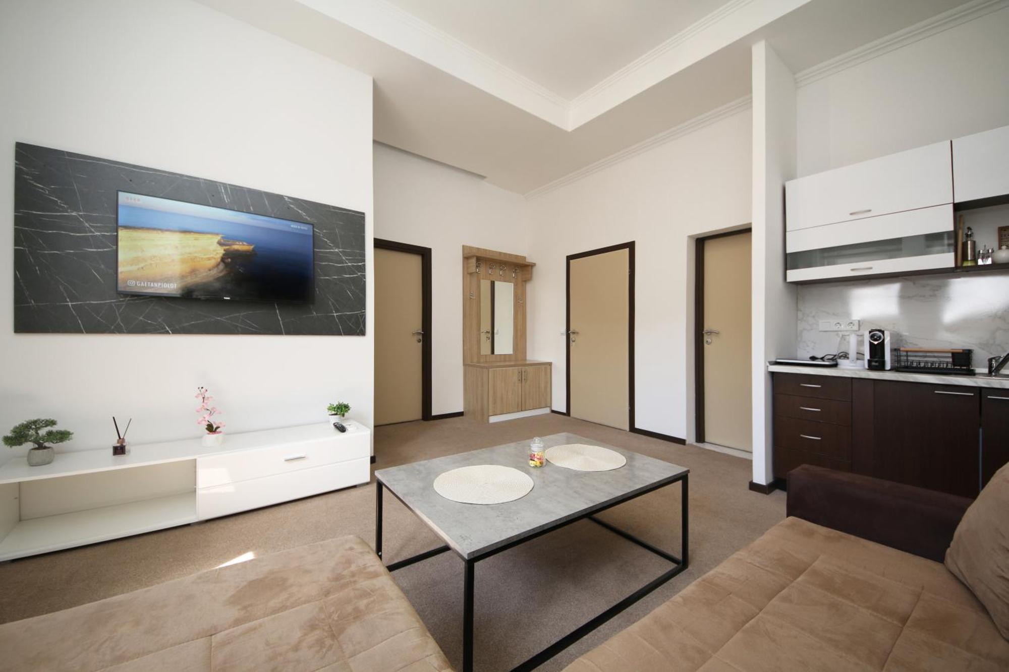 Citadela Suites - Free Parking Sarajevo Ngoại thất bức ảnh